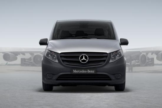 Mercedes Vito Tourer vooraanzicht